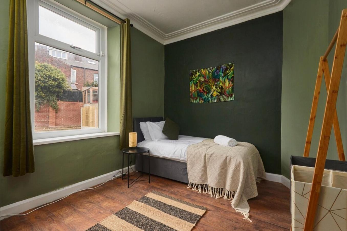 Cosy, Stylish, Leafy And Homely Sheffield Exterior photo